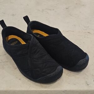 KEEN Women's Howser Wrap Shoe - Size 7 - Black